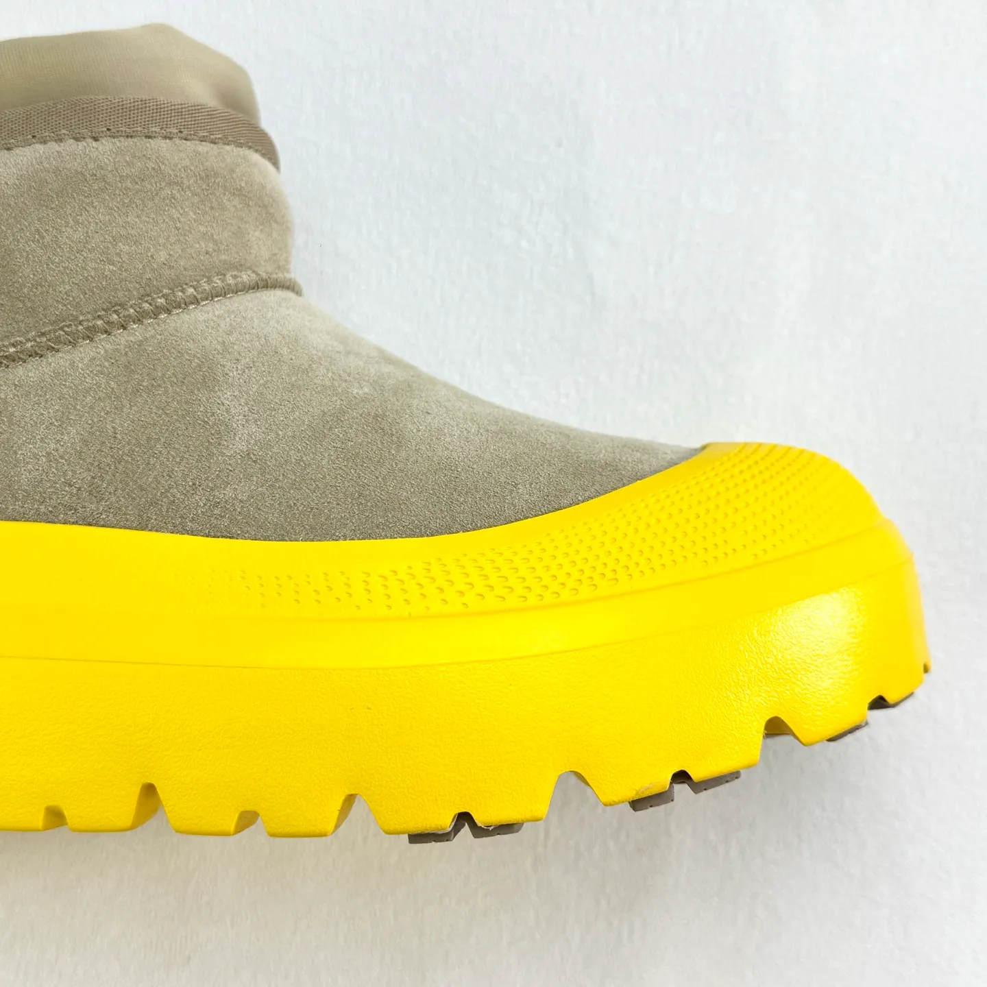 Local 💰600 2025 new Wang Yibo 4196 exclusive version original OEM grade UGG Wang Yibo same model high-end exclusive supply pyramid-top workmanship quality high-end needs to come #big advantage supply❗️❗️❗️ low-top men's and women's shoes size: 36 37 38 39 40 41 42 43 44 45